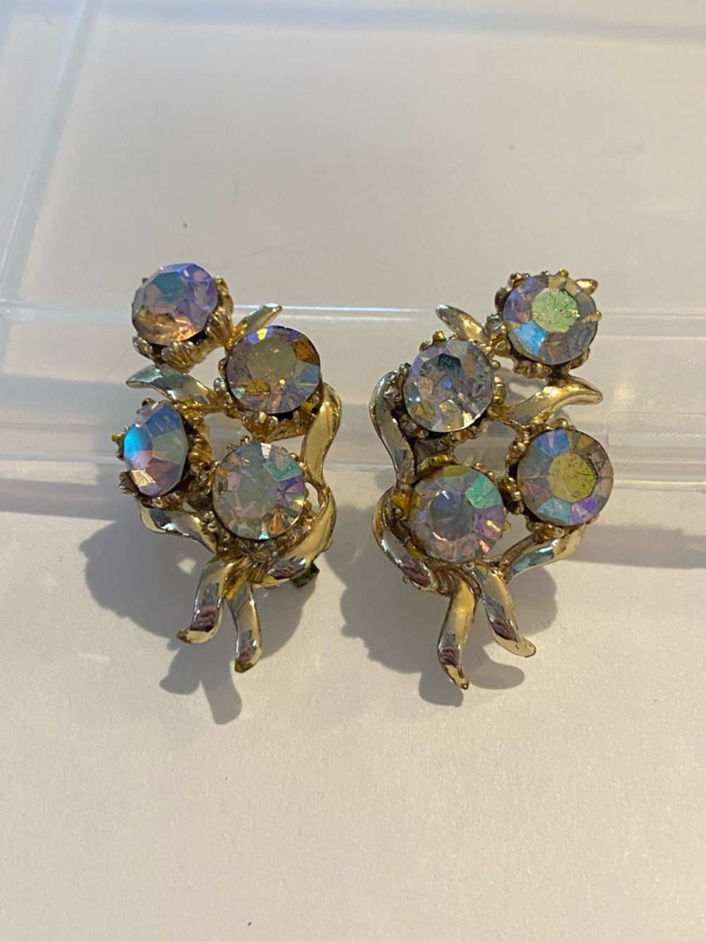 Vintage BSK stamped excellent condition Gold-Tone Aurora Crystal Clip Earrings